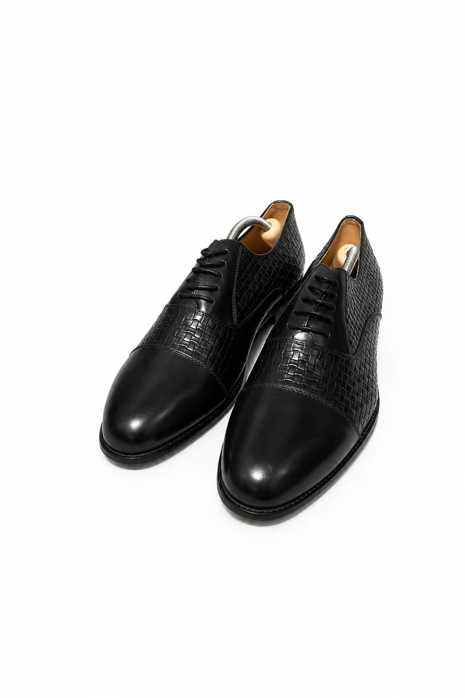 VERSACE Black Leather Weave Cap Toe Oxford Shoes