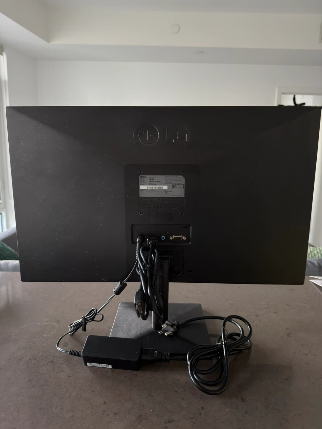 LG 23 inch Monitor - photo 2