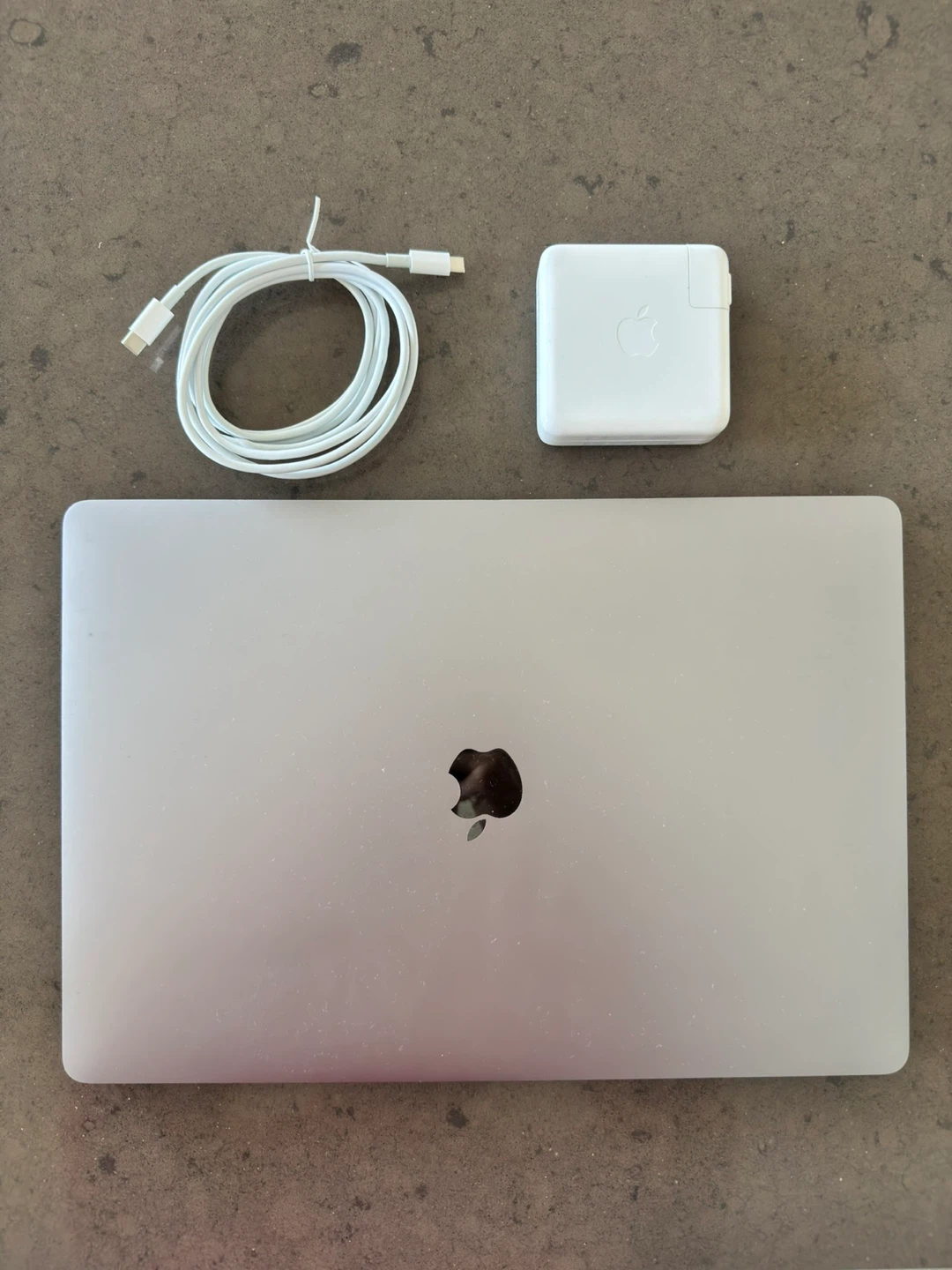 Apple MacBook Pro 16-inch, 2019
