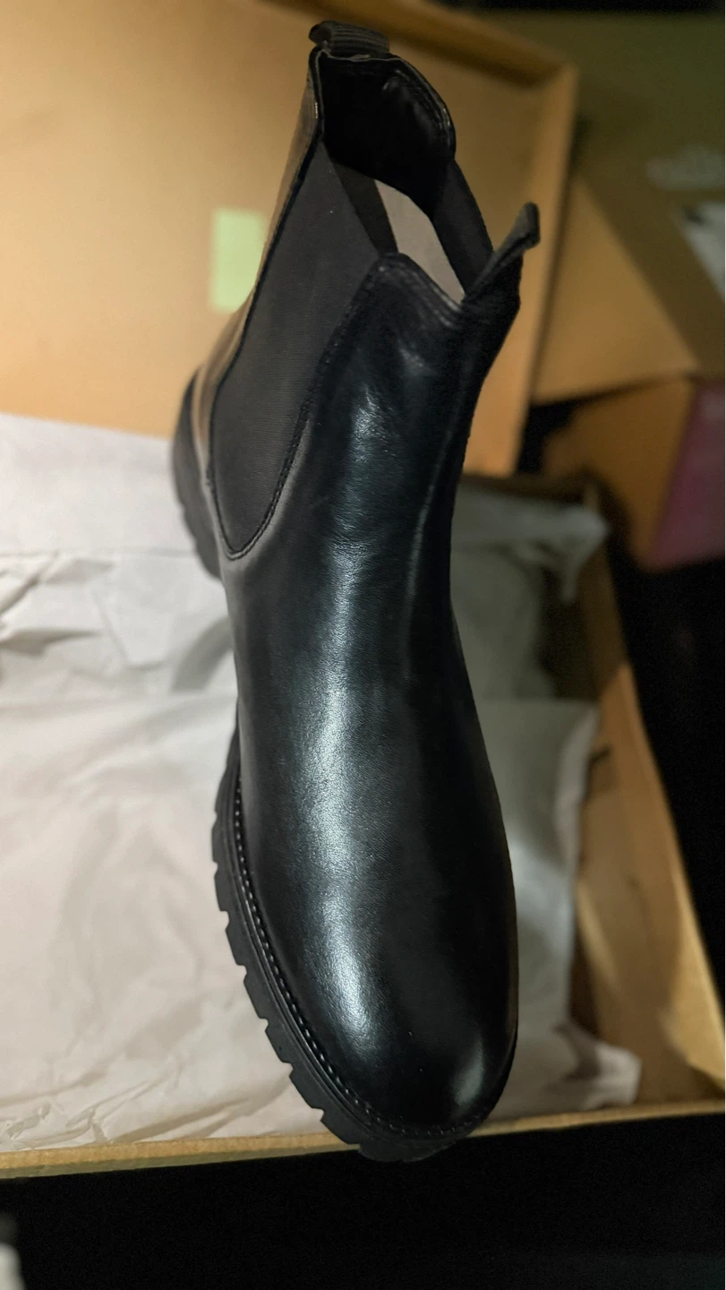 Black Chelsea Boots - Size UK 8.5 - photo 3