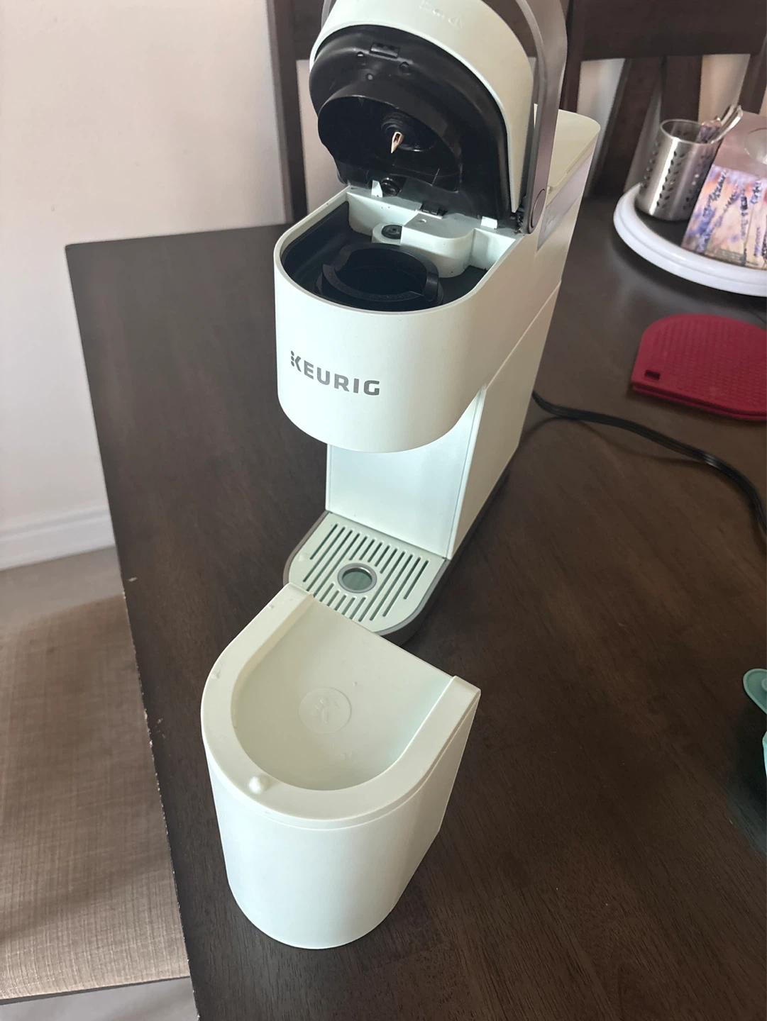 Keurig K-Mini Single Serve K-Cup Pod Coffee Maker - photo 3