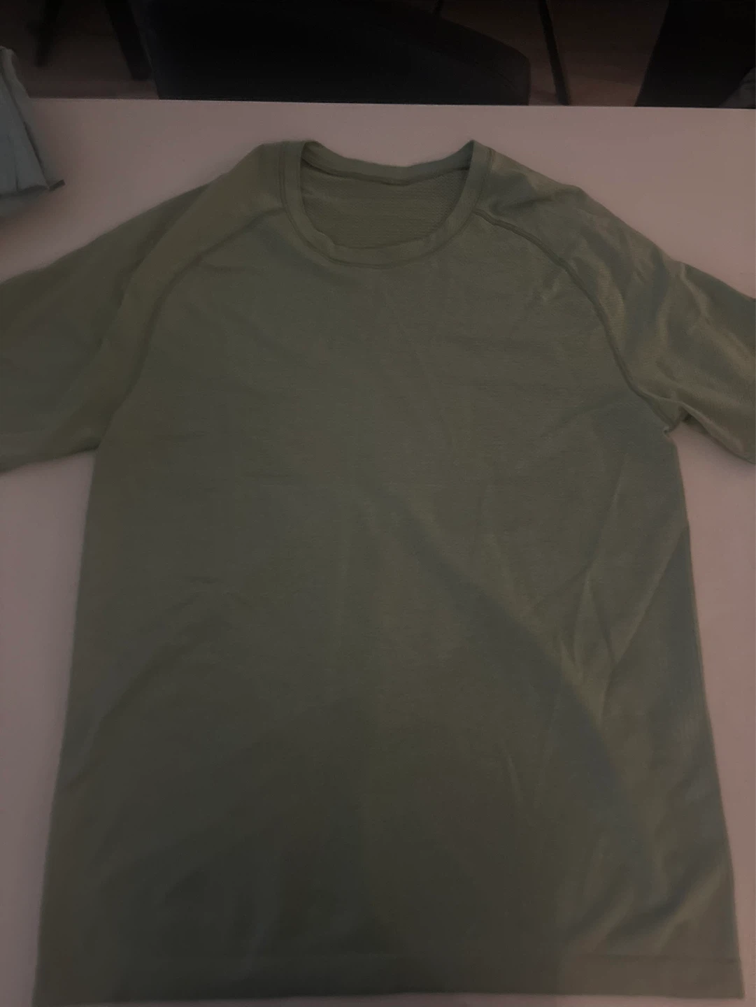 Lululemon T-Shirt Green Medium