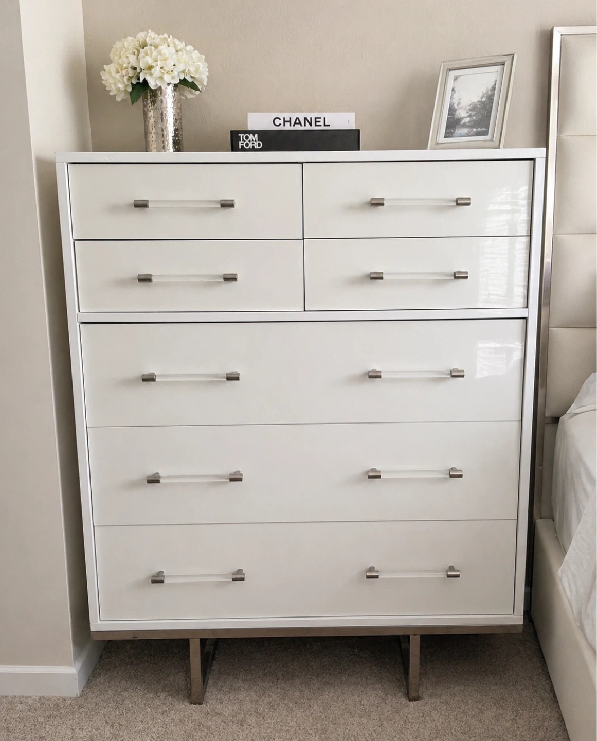 Modern White High Gloss Chest Dresser