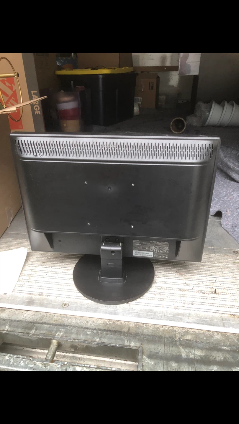 Philips 190VW 19" LCD Monitor - photo 4
