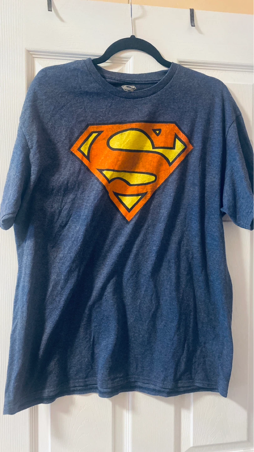 Graphic tee size large