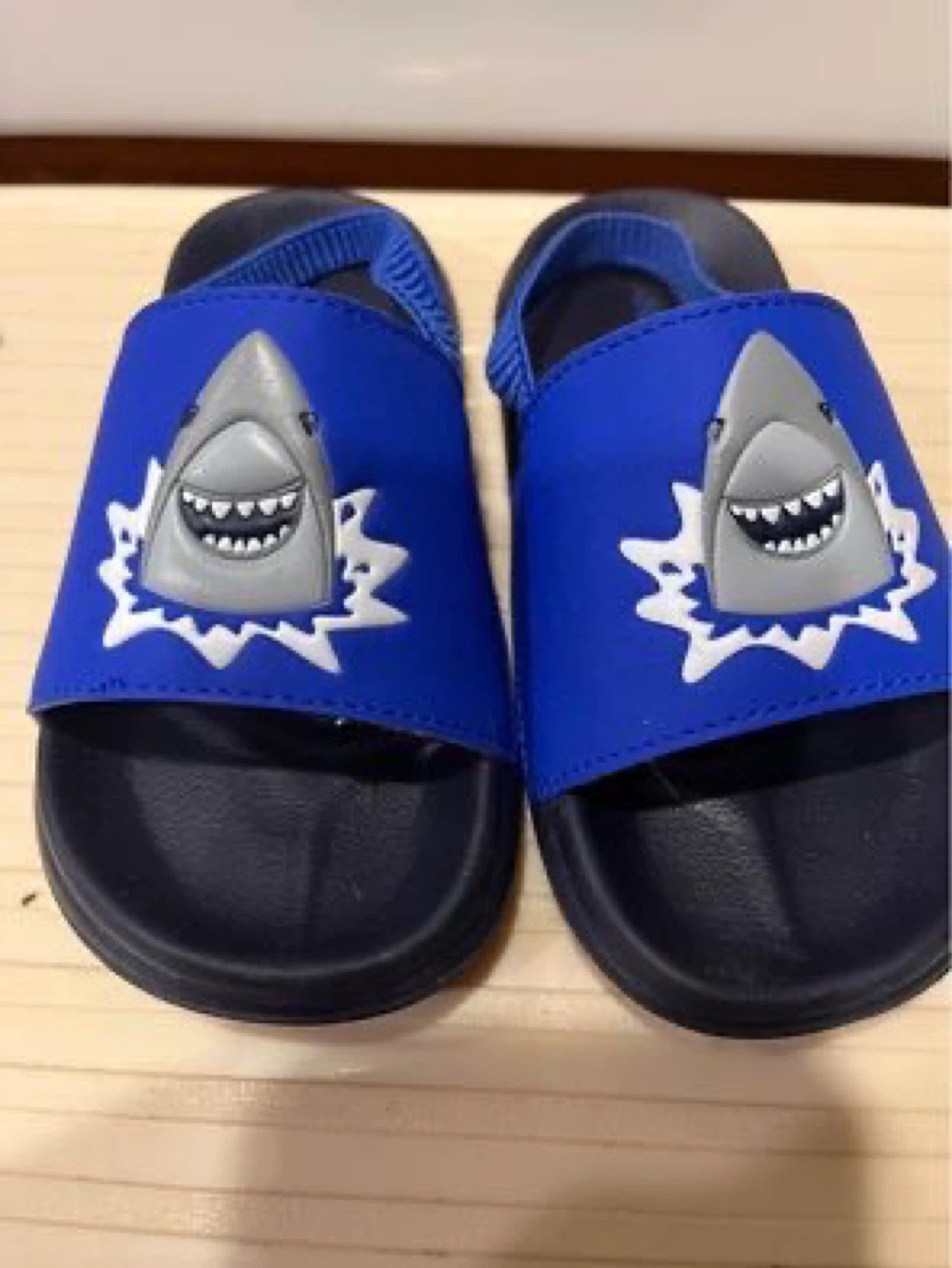 Joe Fresh kid Blue Shark Slides ~ Size 8