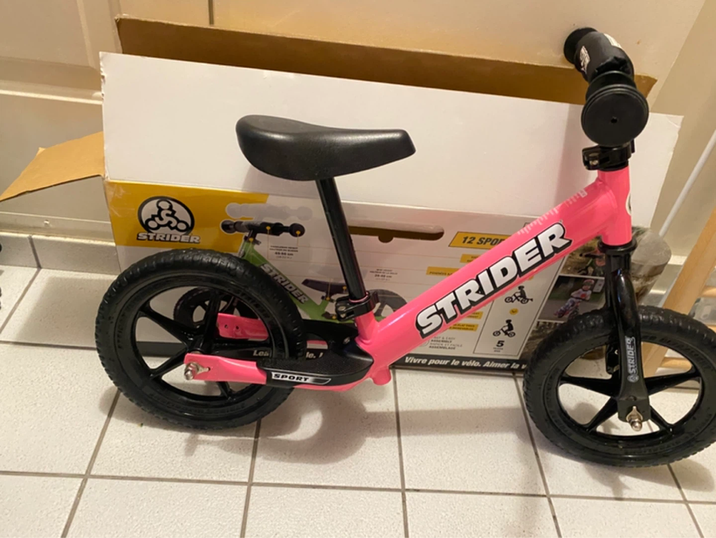 Strider 12 Sport Balance Bike - Pink - photo 2