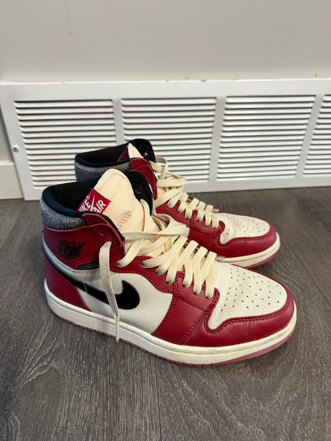 Air Jordan 1 Lost and Found - photo 2