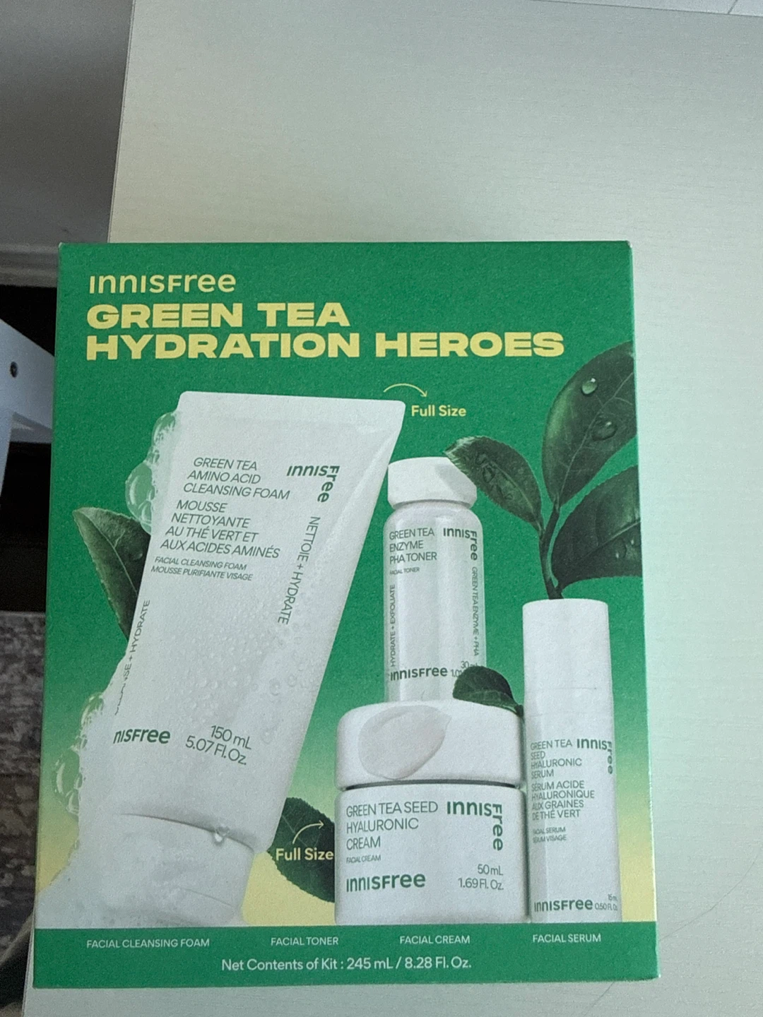 Innisfree Green Tea Hydration Heroes Full Size Kit