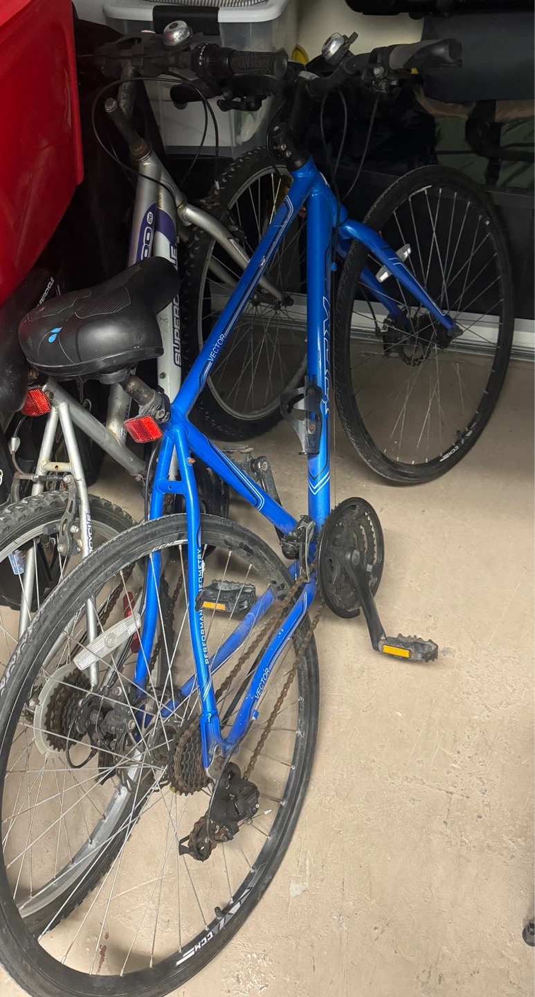 hybrid bike for 220(original price 500) - photo 2