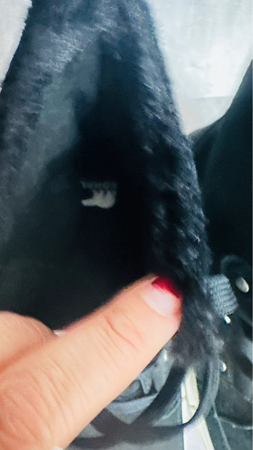 Sorel Black Suede and Fur Lined Boots - photo 2