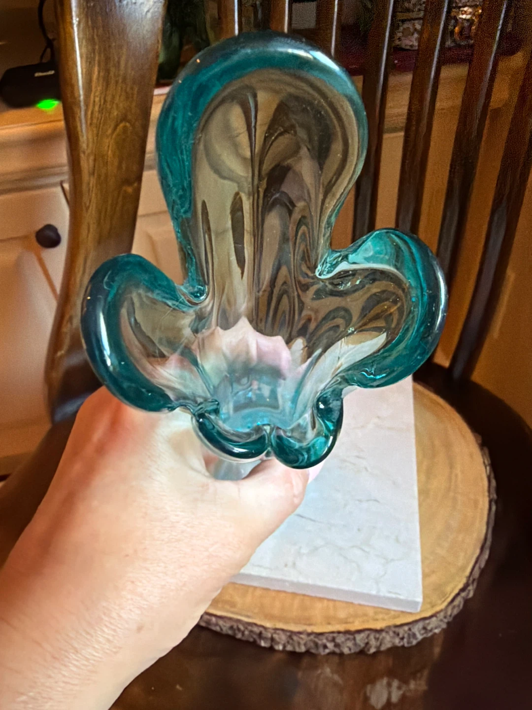 🌱Gorgeous Peacock Blue Glass Swung Vase - photo 3