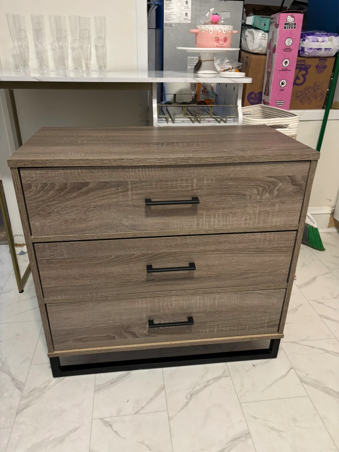 3-Drawer Dresser - Wood Grain Finish - photo 3
