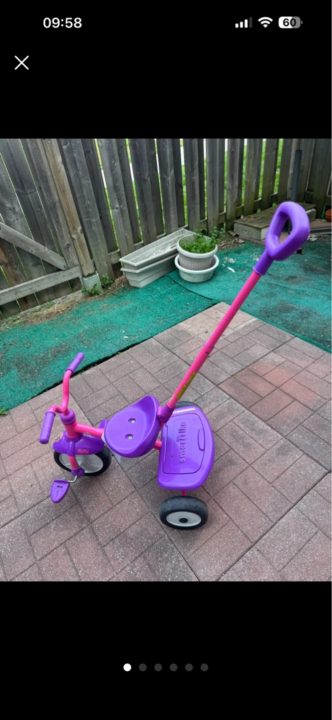 Tricycle Bike with Parent Push Bar. 42