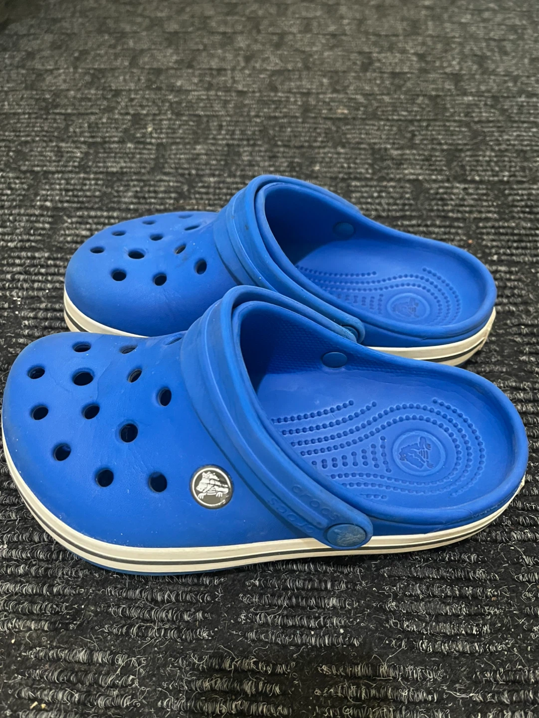 Blue Crocs Clogs - photo 2