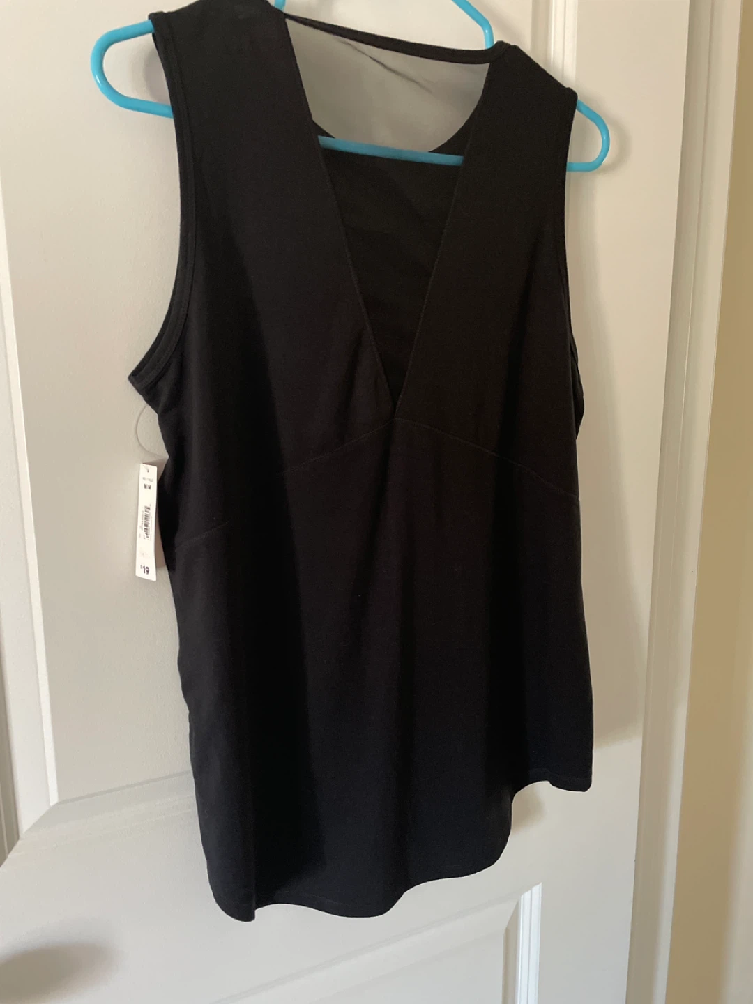 Brand new Black Tank Top M/M - photo 2