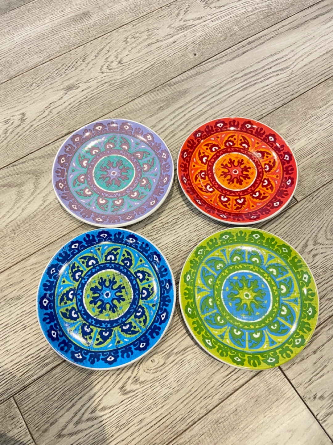 Set of 4 Decorative Plates