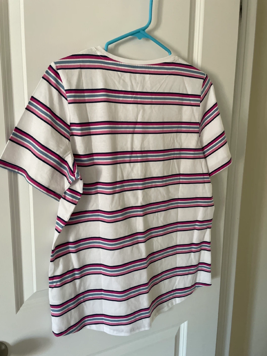 Brand new Northern Reflections Striped T-Shirt - Size M - photo 4