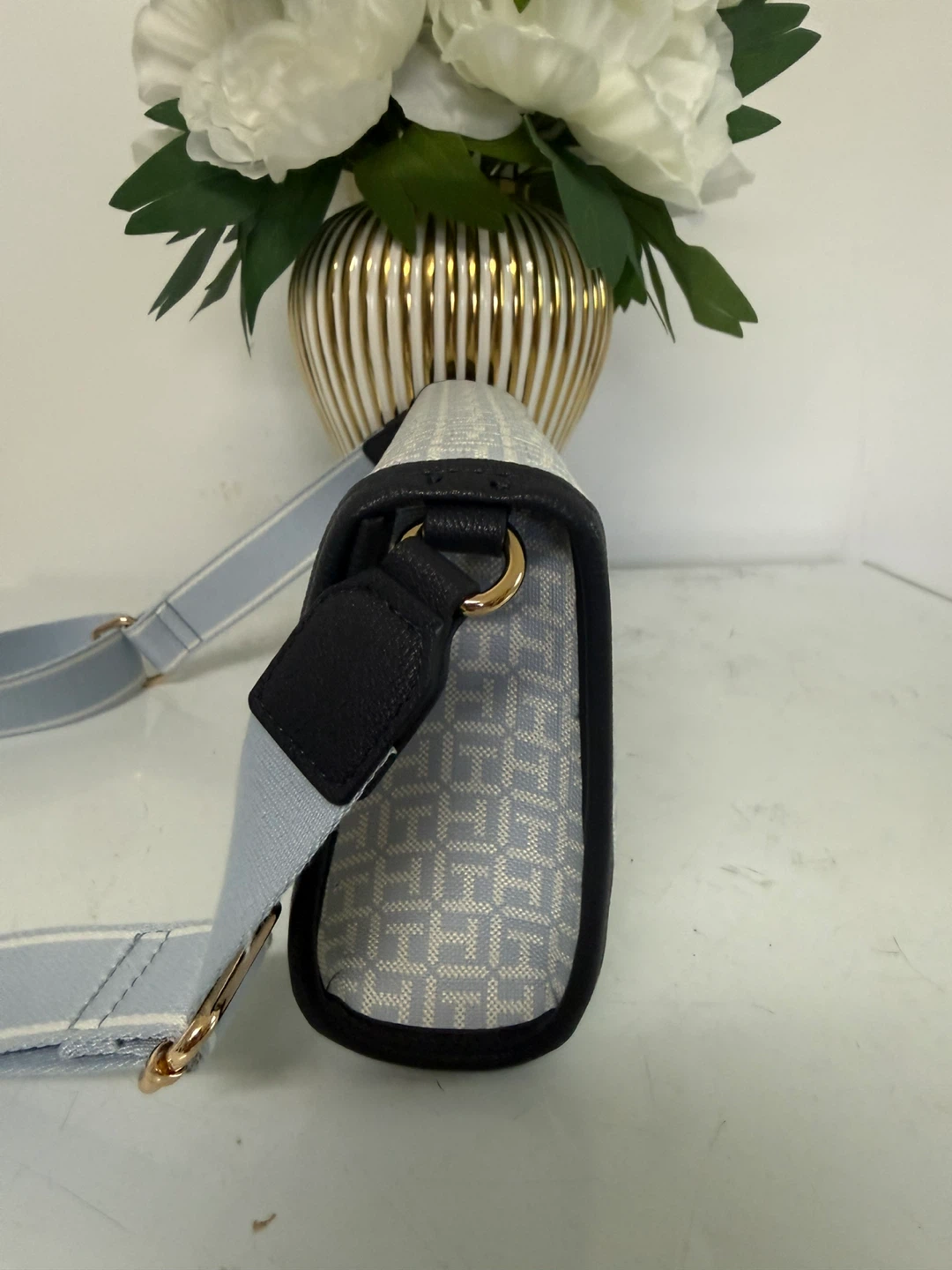 Tommy Hilfiger Monogram Crossbody Bag - photo 3