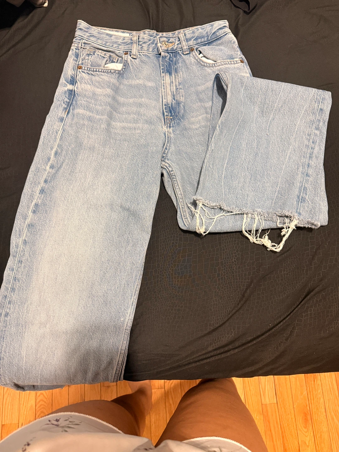 Zara Light Wash Denim Jeans
