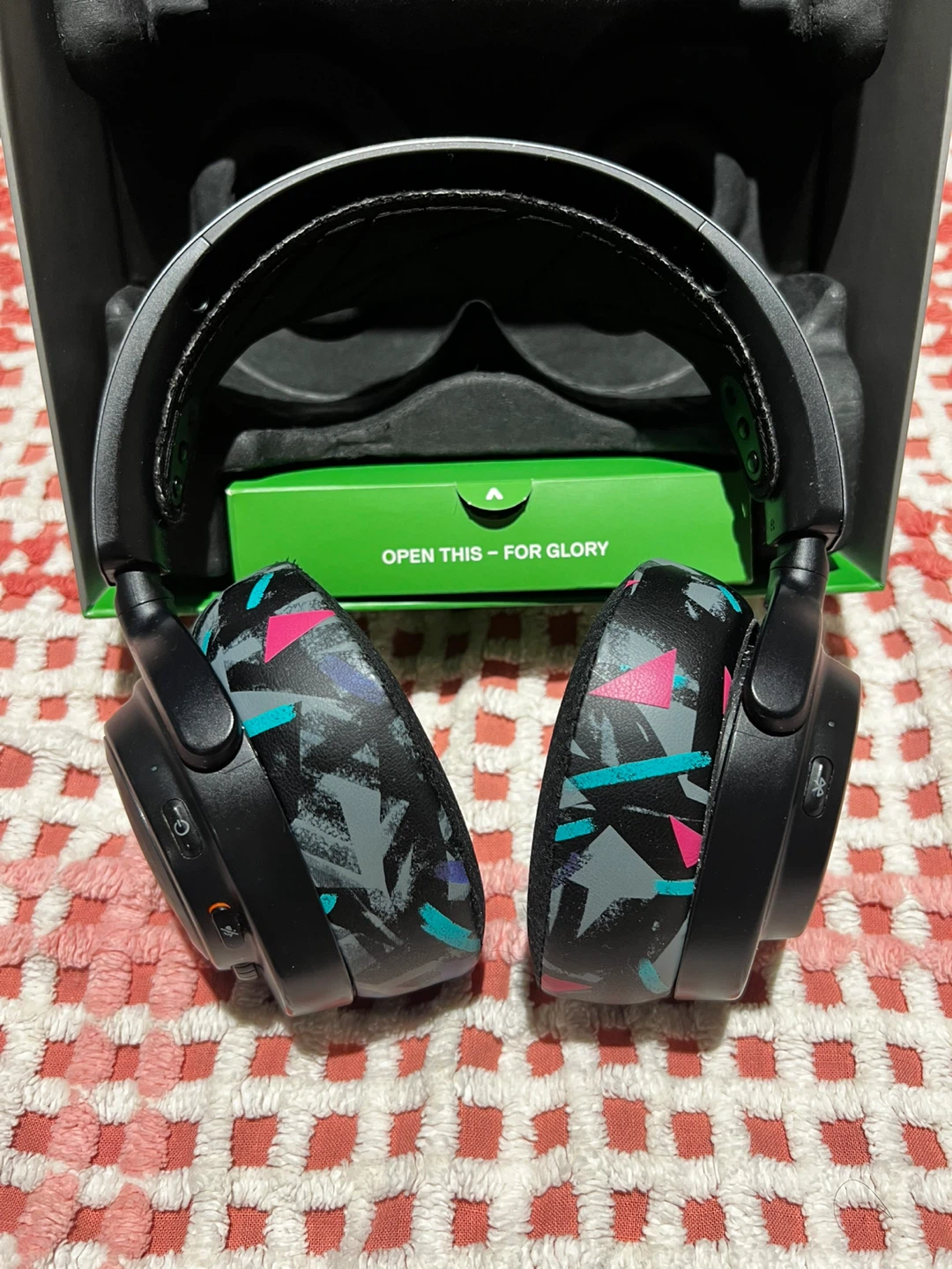 SteelSeries Arctis Nova Pro Wireless (XBOX) - photo 3