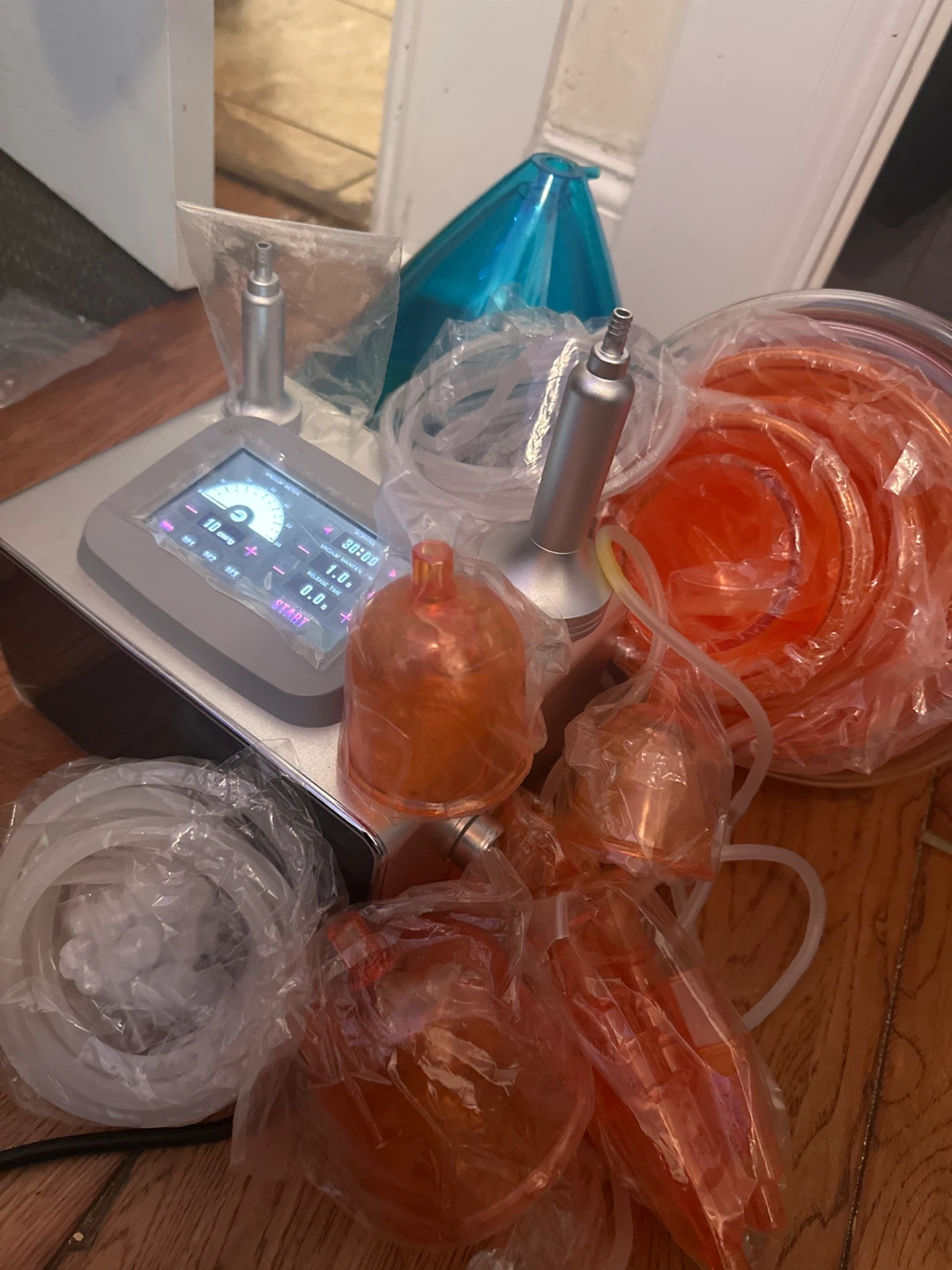 Lipo Cavitation Machine with various attachments - photo 5