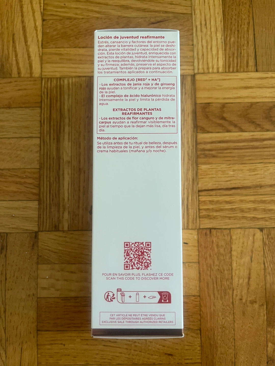 Clarins Extra-Firming Treatment Essence 200 mL - photo 2
