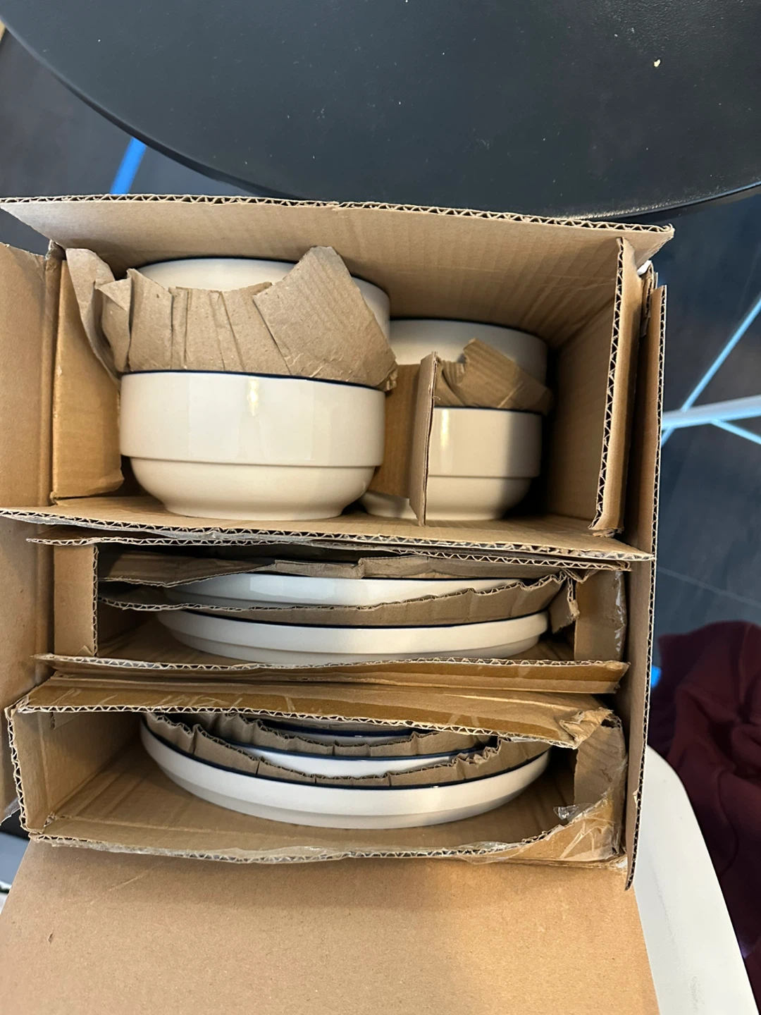 2 sets of mainstays dinnerware - photo 2
