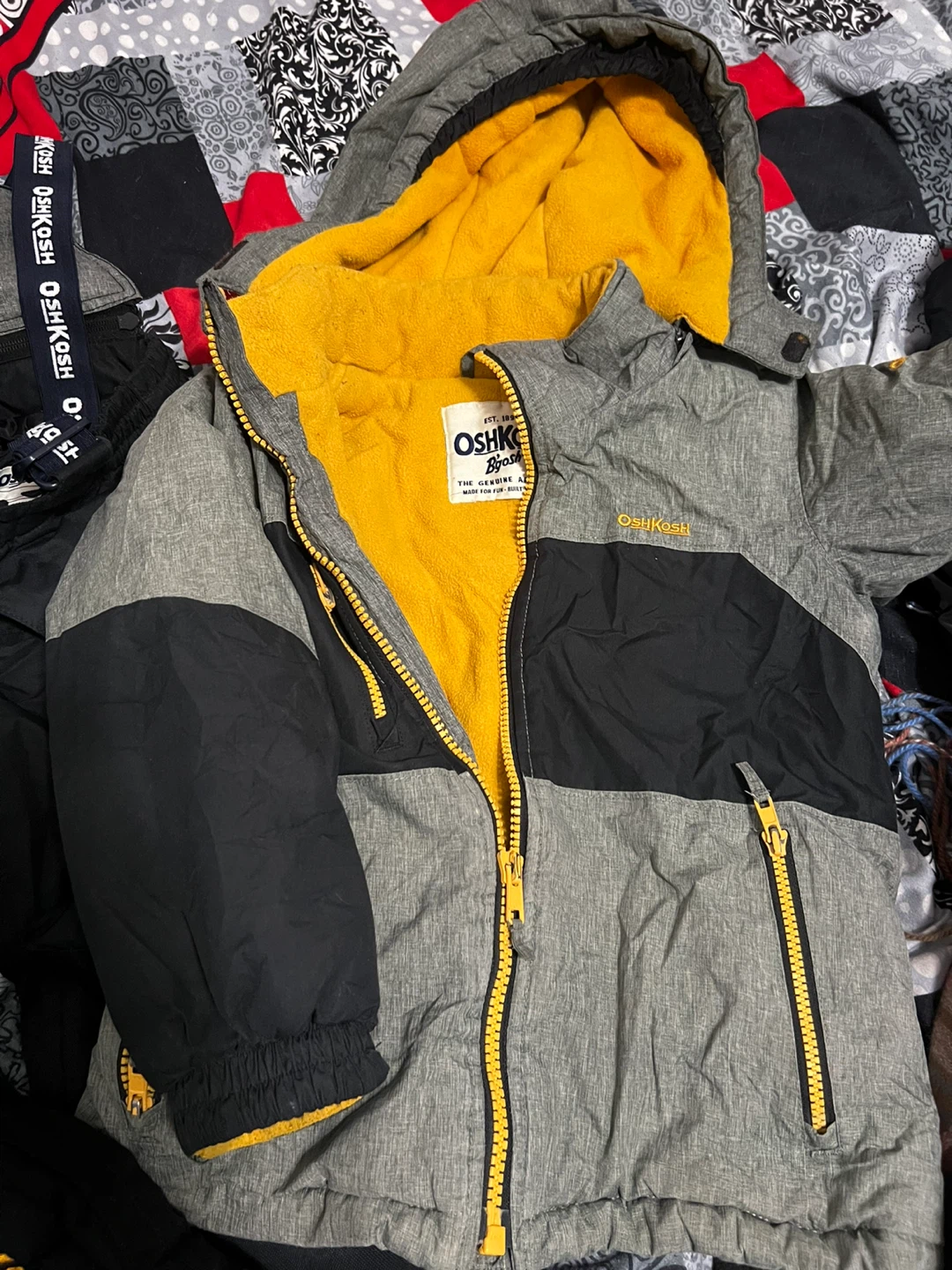 OshKosh B'gosh Winter Jacket and Snow Pants Set - photo 3