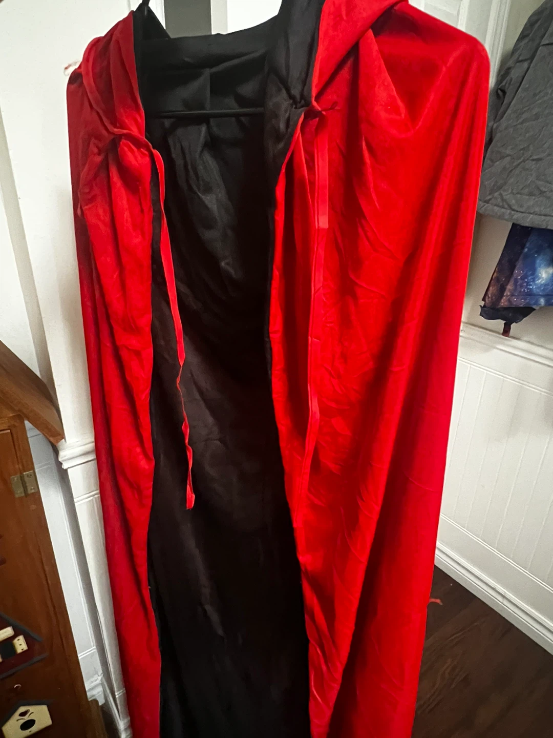 Red and Black Hooded Cape - photo 3