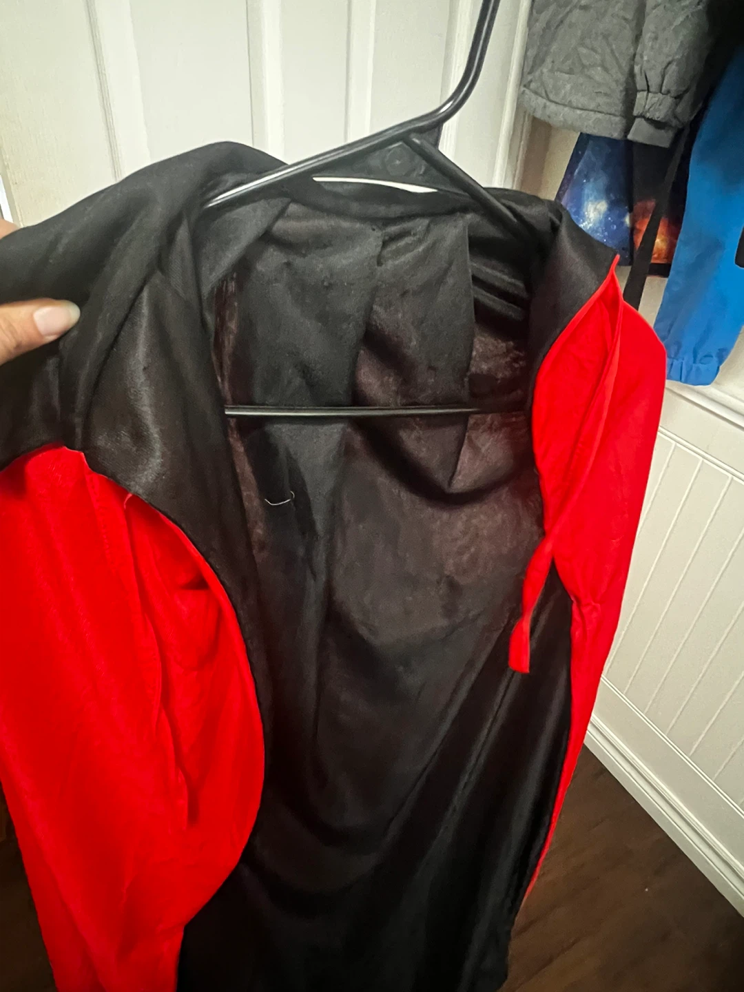 Red and Black Hooded Cape - photo 5