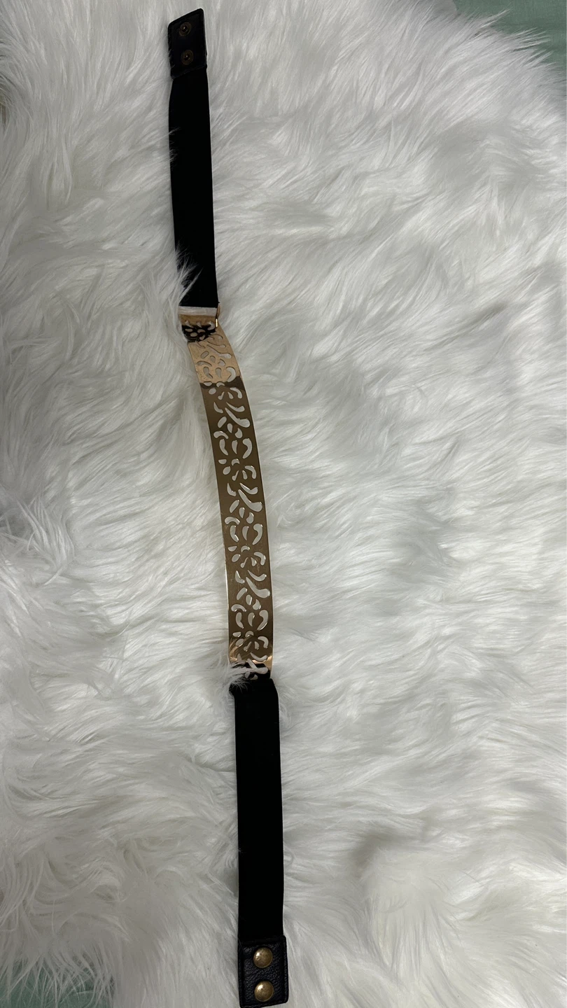Gold Tone Metal Cut-out Elastic Belt - photo 2