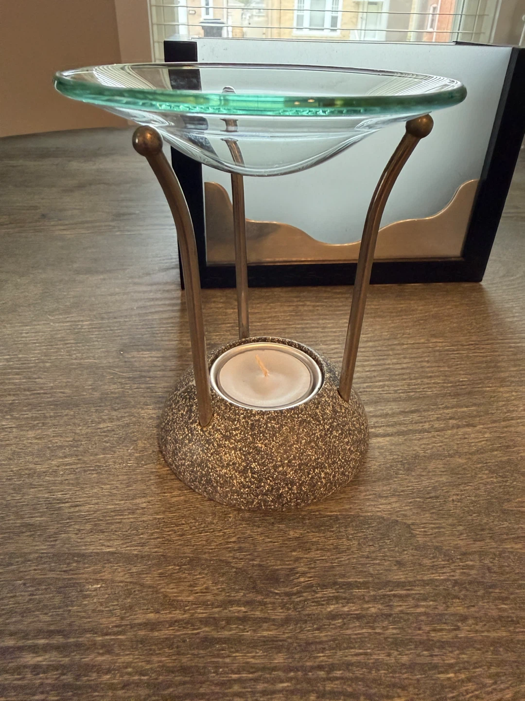 Retired Partylite Aroma Melts Warmer. - photo 2