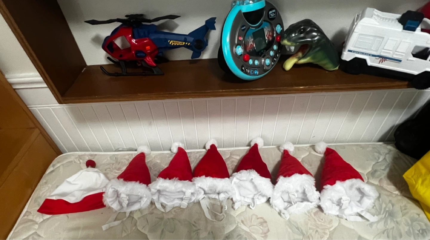 Santa Hats - Set of 7