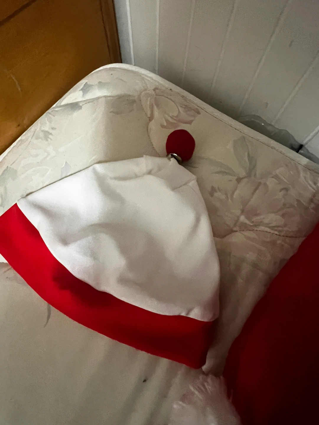 Santa Hats - Set of 7 - photo 3