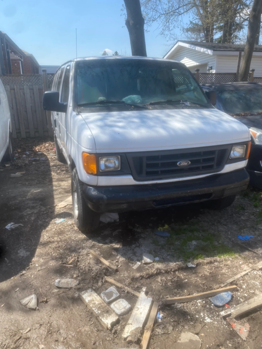 White Ford E-Series Van