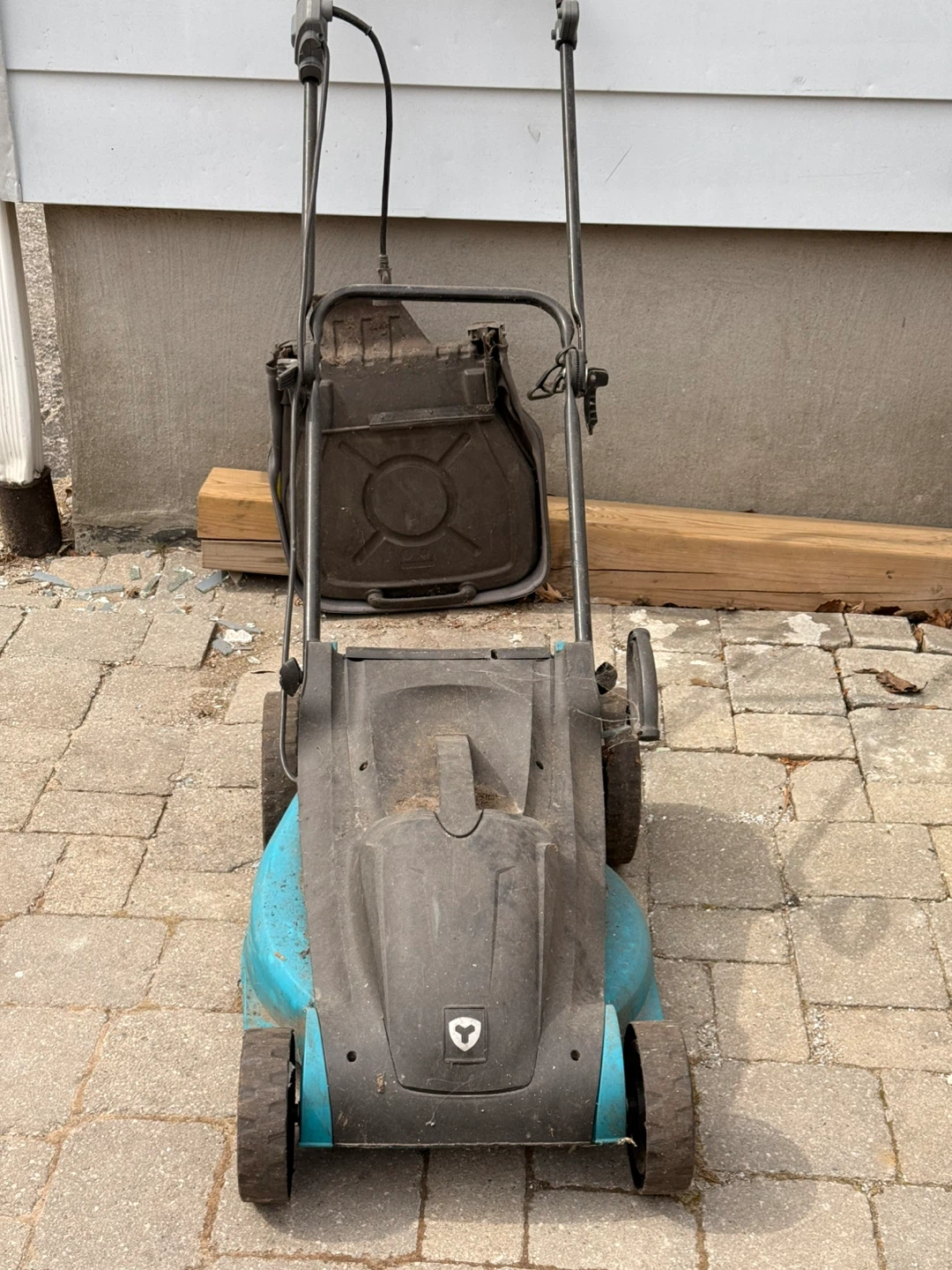 Yard Machines Electric Lawn Mower