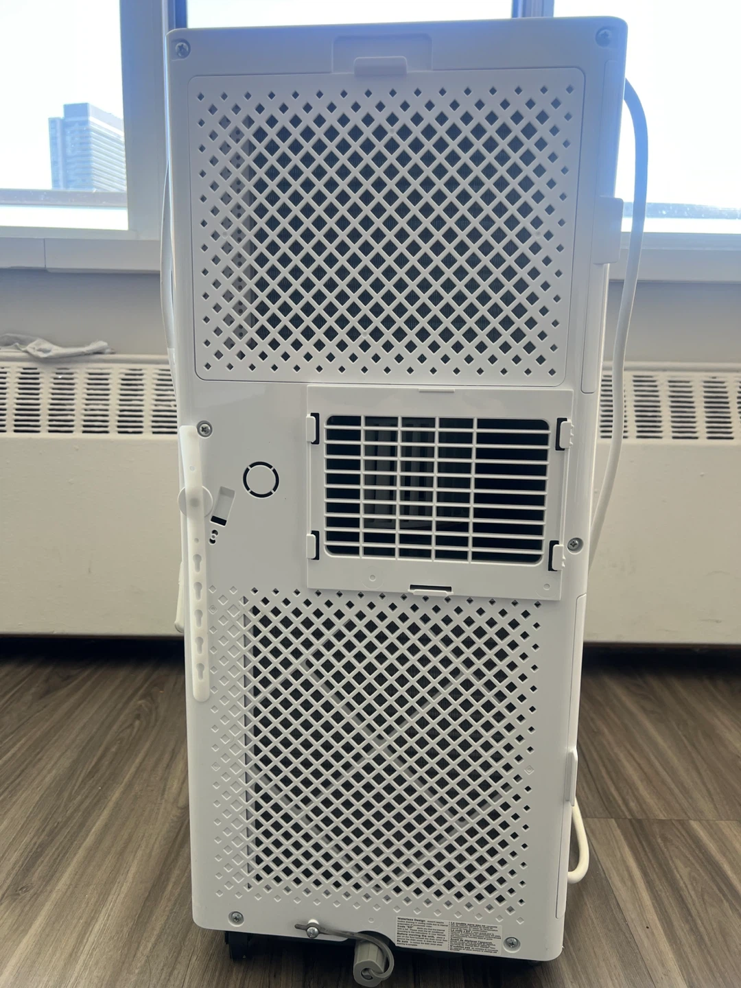 Brand New Hisense Portable AC 6000 BTU – Unused (Save $$) ❄️ - photo 4