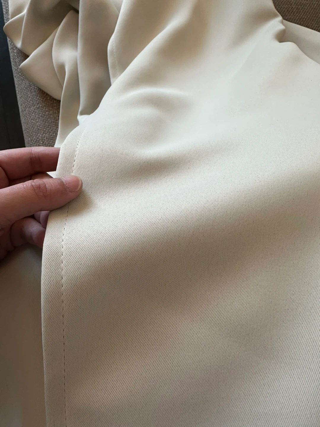Pair of light beige black out curtains [MOVING SALE] - photo 4