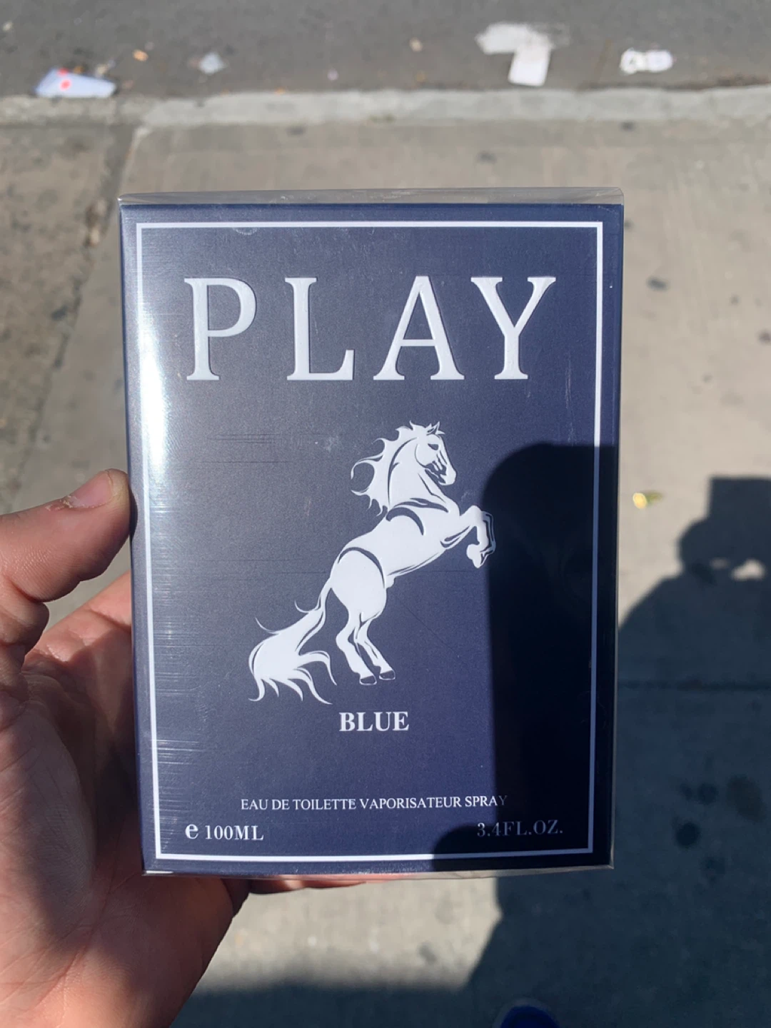 PLAY BLUE Eau de Toilette Spray 100ml
