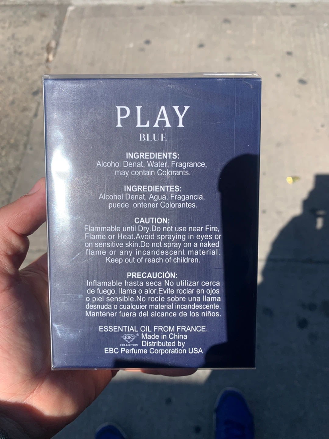 PLAY BLUE Eau de Toilette Spray 100ml - photo 2