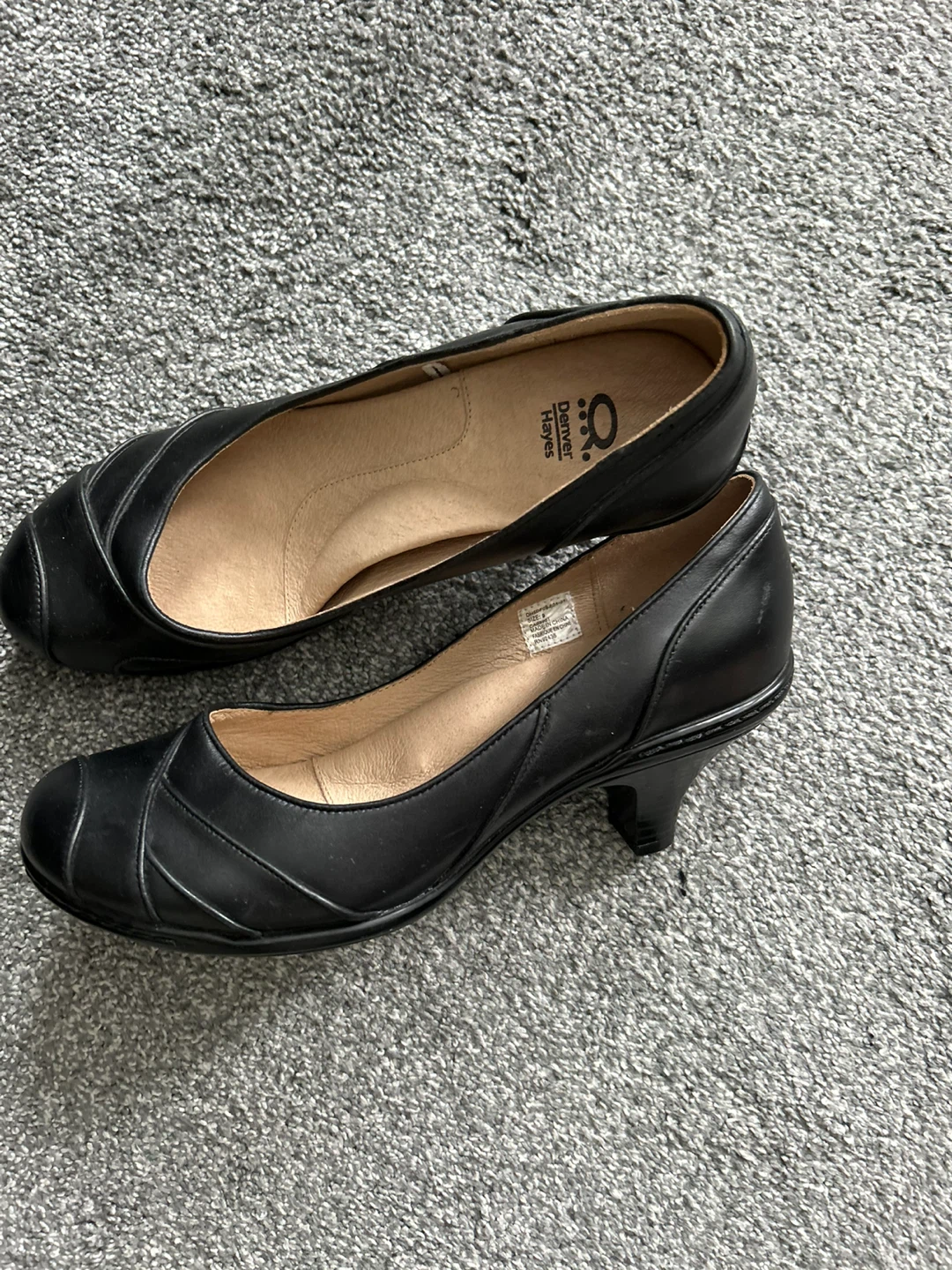 Shoes size 9 lightly worn