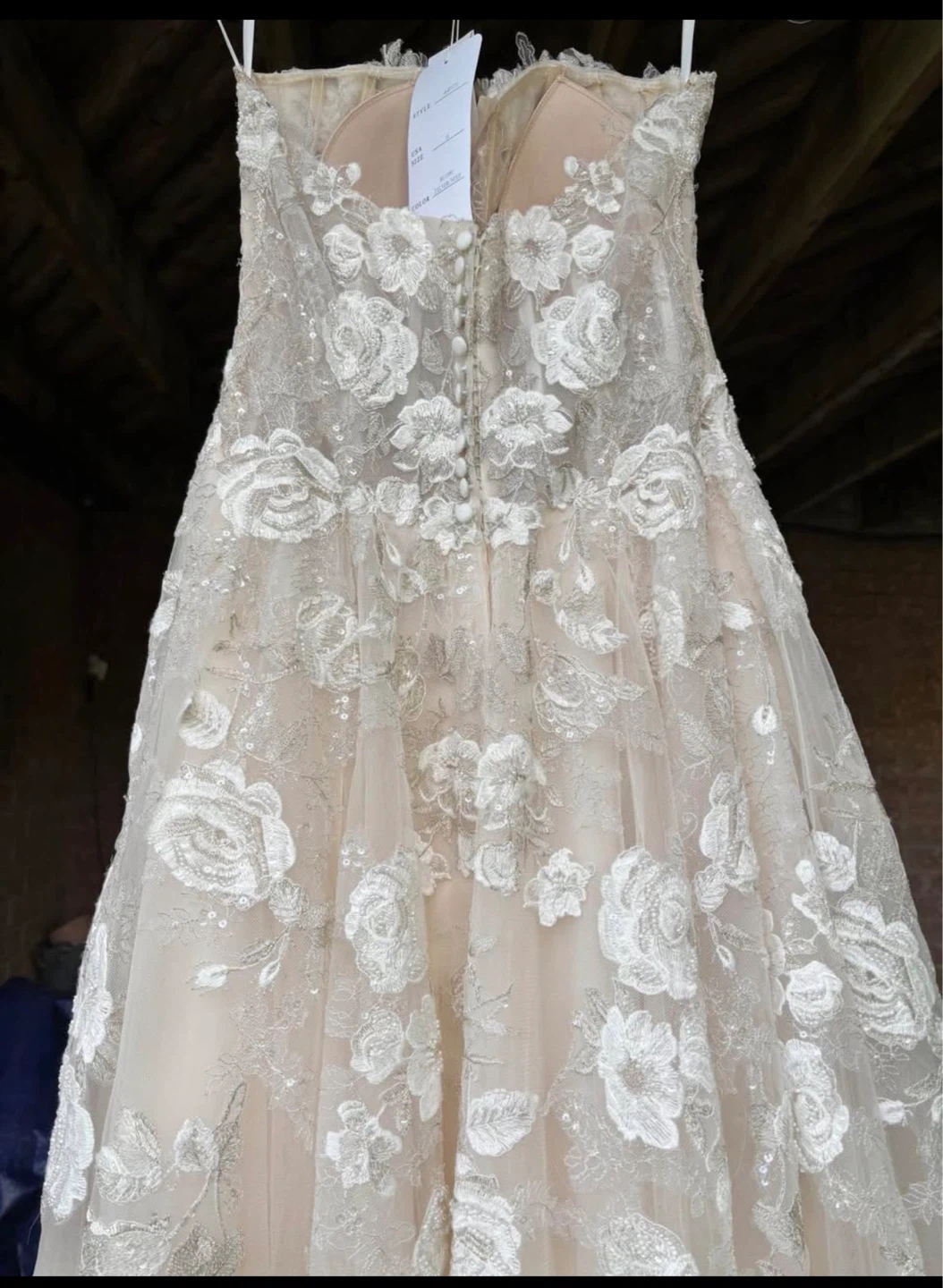 Wedding Dress - photo 4