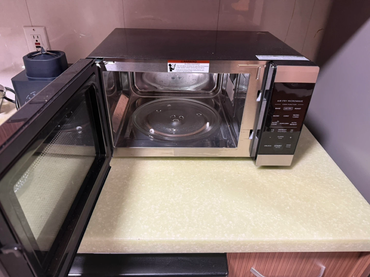 Air Fry Microwave Oven - photo 2