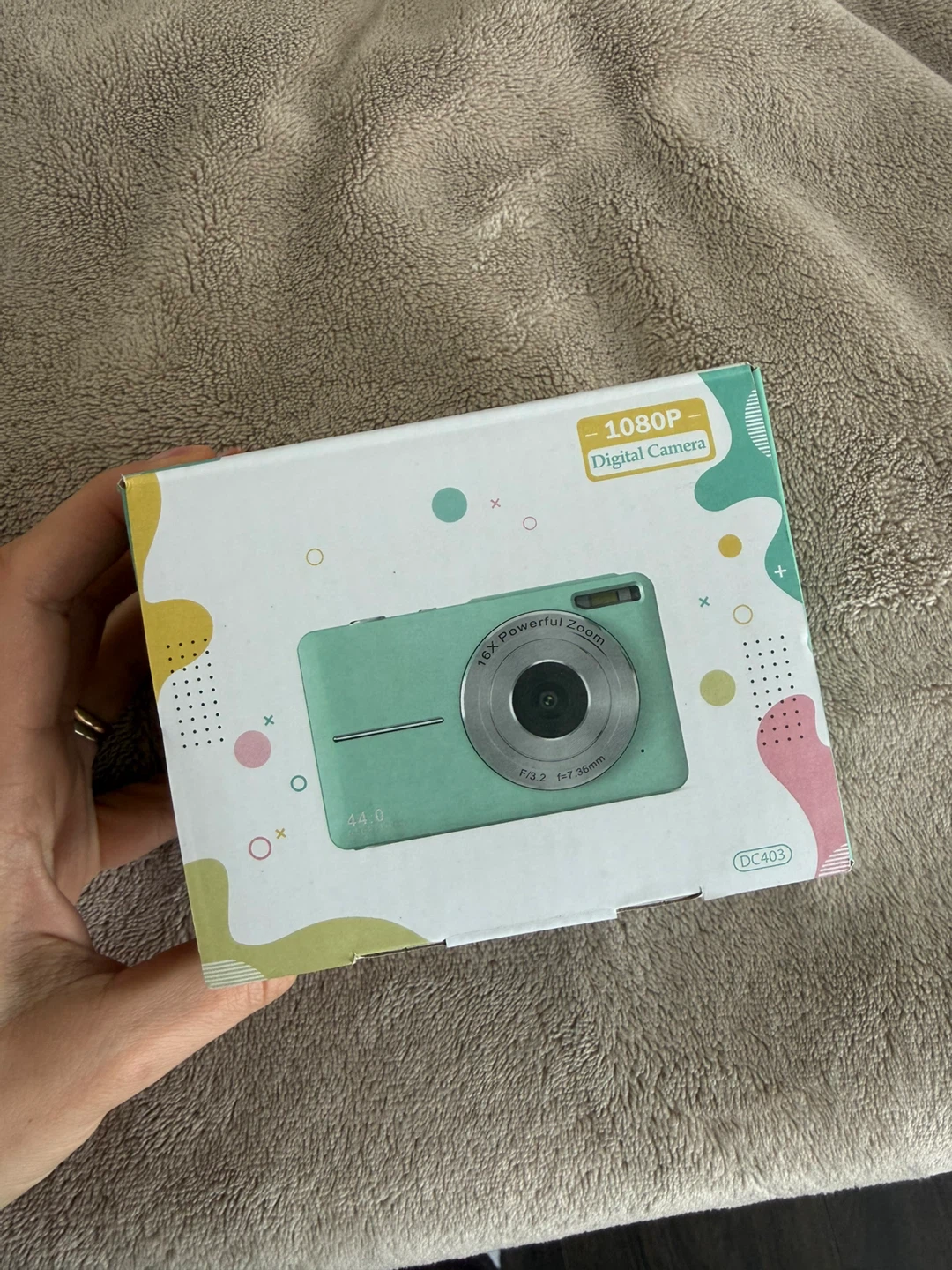 White 1080p Digital Camera - photo 3