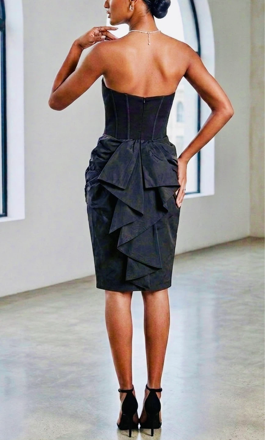 Black Strapless Ruched Corset Dress - photo 4