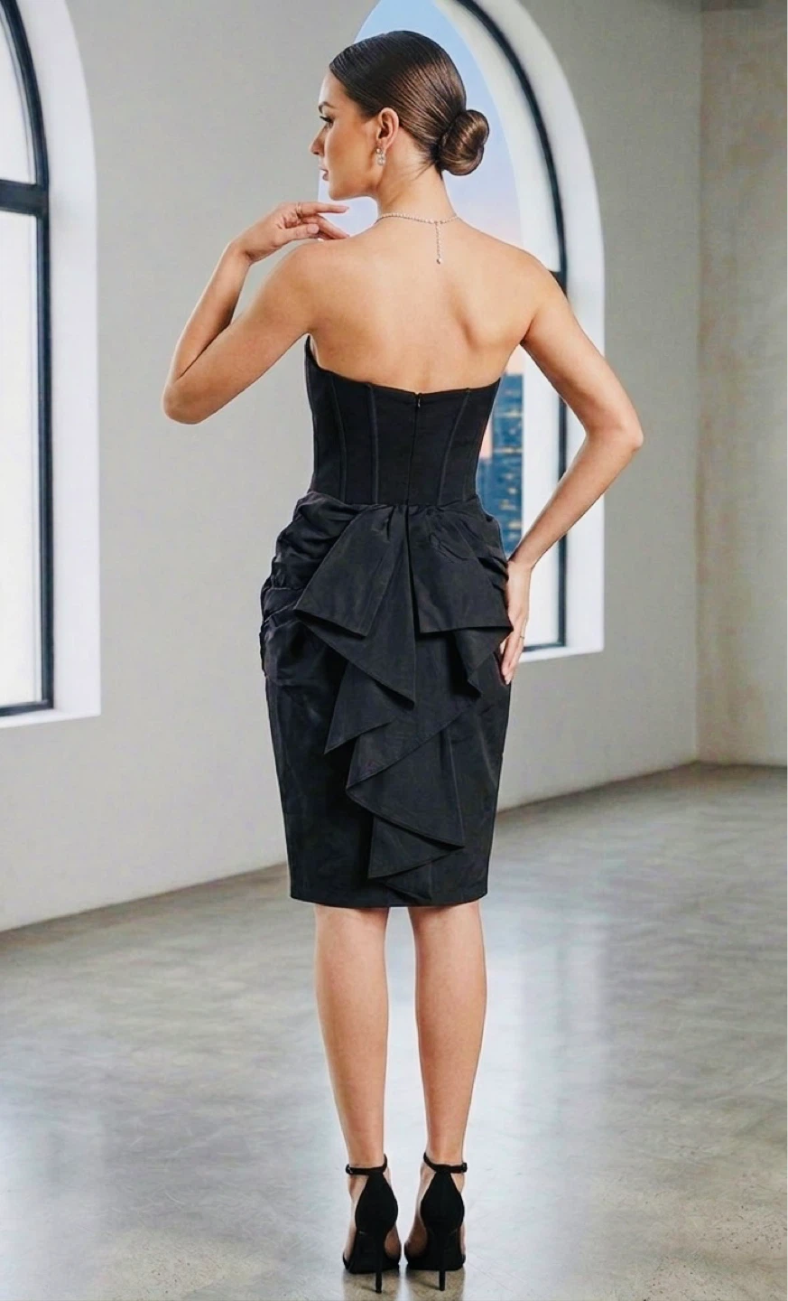 Black Strapless Ruched Corset Dress - photo 2