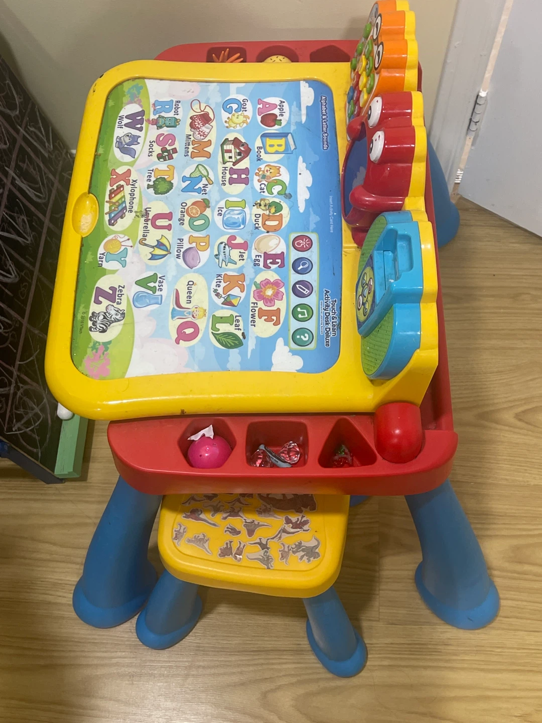 VTech Touch & Learn Activity Desk Deluxe