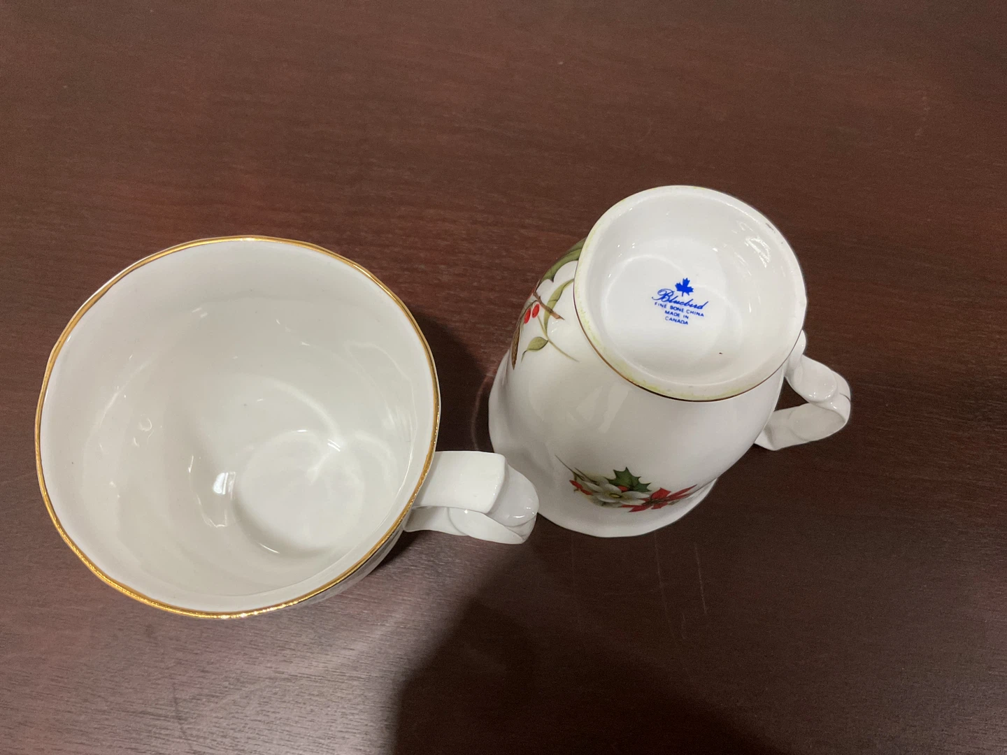 Christmas Poinsettia Teacups (2) 🌱 - photo 2