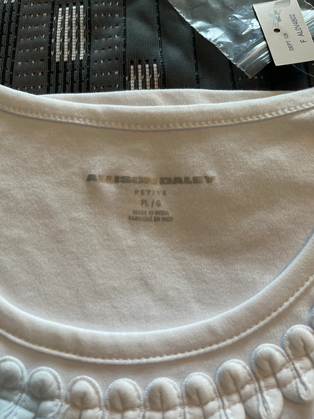 NEW Womens Alison Daley Petite White Embellished Neck T-Shirt - photo 2